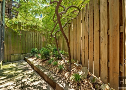 East 95th Street - Photo 1