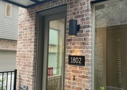 1802 Deacon Hill - Photo 1