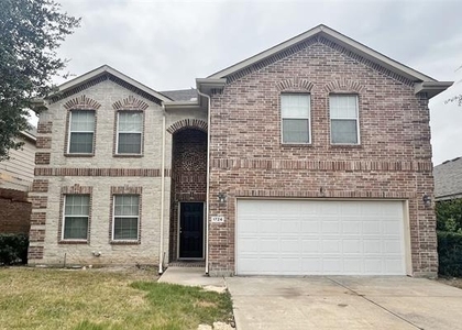 1724 Quails Nest Drive - Photo 1