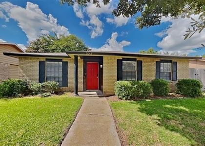 5045 Thompson Drive - Photo 1