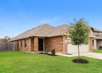 1607 Dove Circle - Photo 1