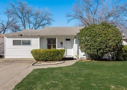 1233 Marion Avenue - Photo 1