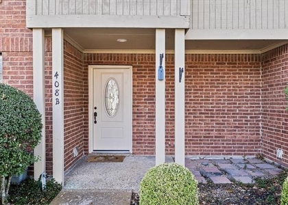 408 S Fannin Street - Photo 1