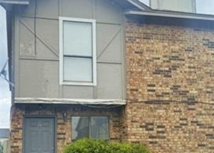 2817 Wimbledon Court - Photo 1
