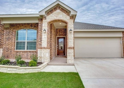 113 Hayes Drive - Photo 1
