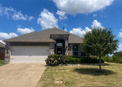 4002 Chesapeake Way - Photo 1
