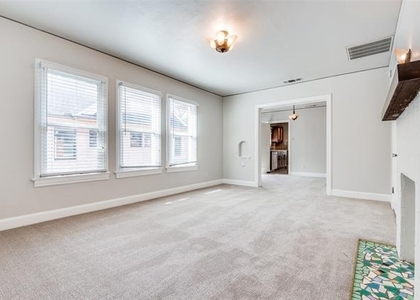 1324 Kings Highway - Photo 1
