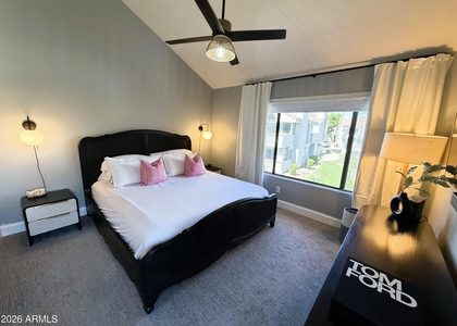 10115 E Mountain View Road - Photo 1