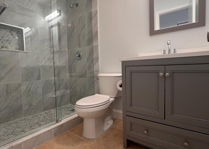 522 46th Street - Photo 1