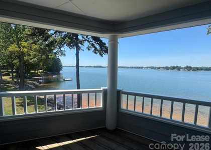 363 Northwest Drive - Photo 1