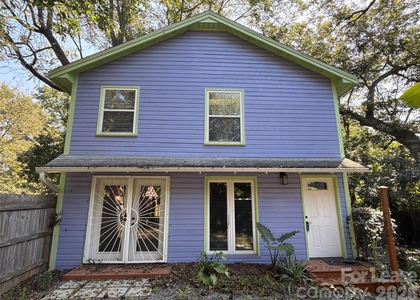 213 S Summit Avenue - Photo 1
