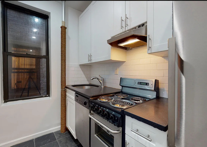  East 87th Street - Photo 1