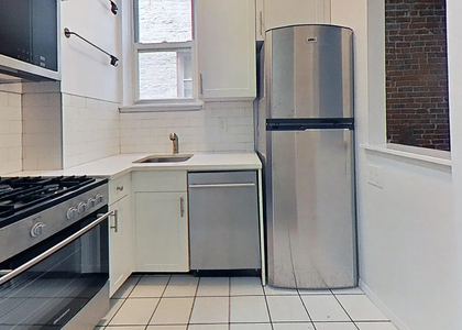 East 85th Street - Photo 1