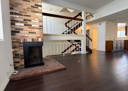 2809 Montrose Avenue - Photo 1