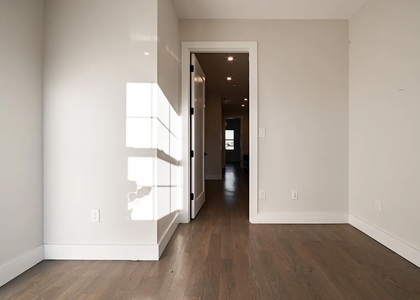 Nostrand Avenue - Photo 1