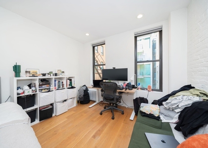 344 W 17th Street - Photo 1