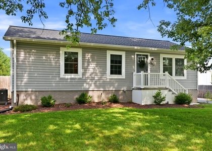 306 Fegan Road - Photo 1