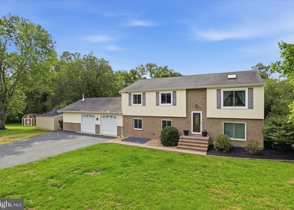 7264 Twilight Court - Photo 1