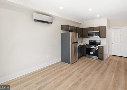 5217 Warren Street - Photo 1