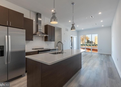 710 N 16th Street - Photo 1