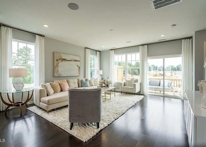1109 Falling Rock Place - Photo 1