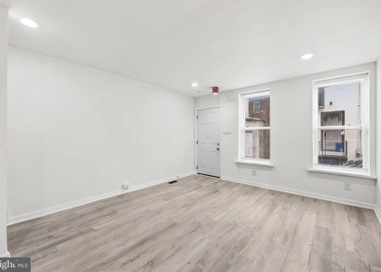 1506 S Bambrey Street - Photo 1