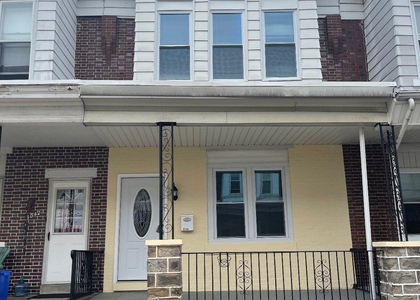 4044 Dexter Street - Photo 1