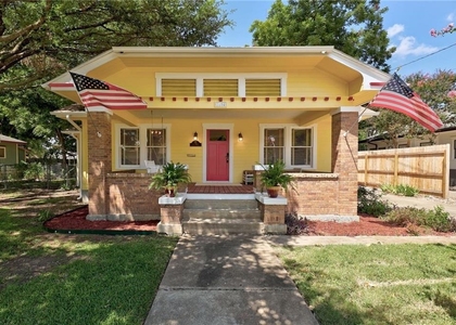 1604 S Main St - Photo 1