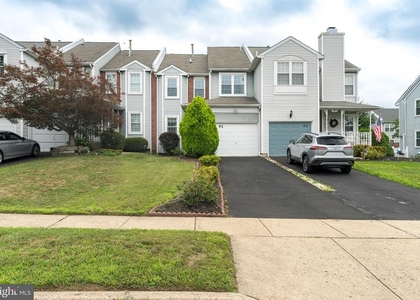 92 Kirkwood Drive - Photo 1