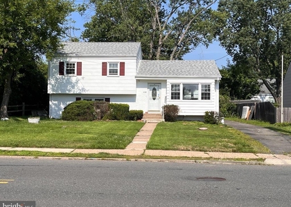 1145 Lower Ferry Road - Photo 1