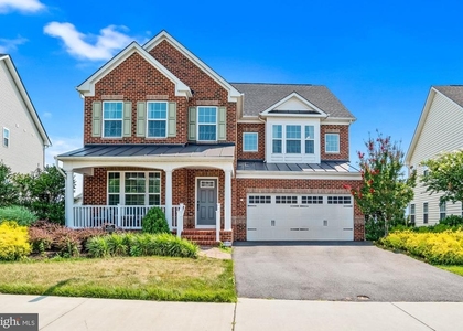 14202 Bentley Park Drive - Photo 1