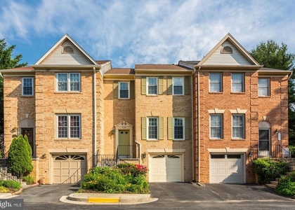 7133 Swansong Way - Photo 1