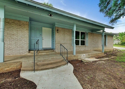 6108 Cherrylawn Cir - Photo 1