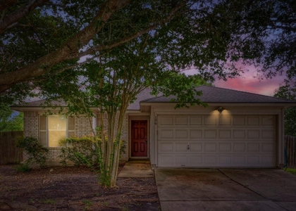 196 Goddard Dr - Photo 1