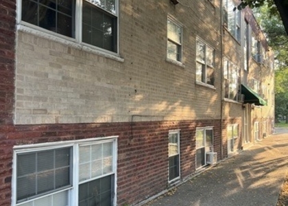5205 W Drummond Place - Photo 1