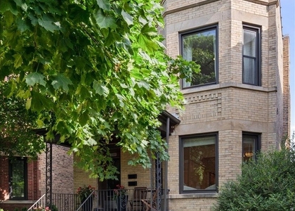 2206 W Eastwood Avenue - Photo 1