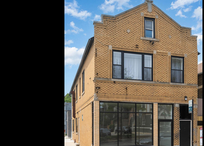 846 N Ashland Avenue - Photo 1
