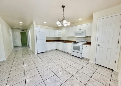 4737 28th Street Sw - Photo 1
