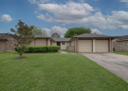 2513 Harpers Ferry Drive - Photo 1