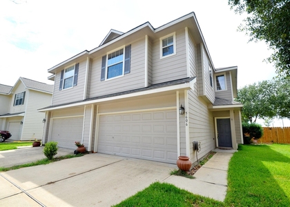 5606 Claybeck Lane - Photo 1