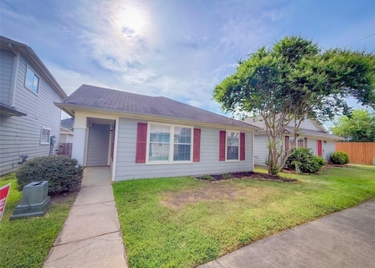 1023 Verde Trails Drive - Photo 1
