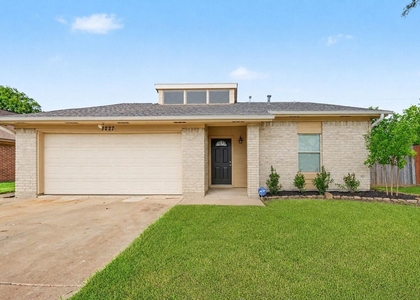 1227 Mission Drive - Photo 1