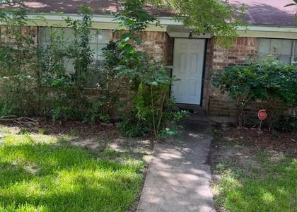 4714 29th Street - Photo 1