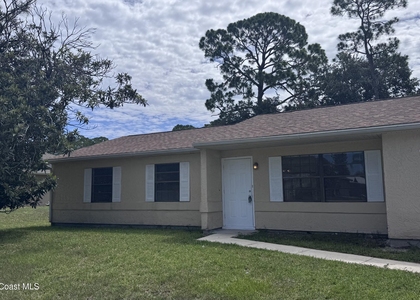 1257 Nw Lamplighter Drive Nw - Photo 1