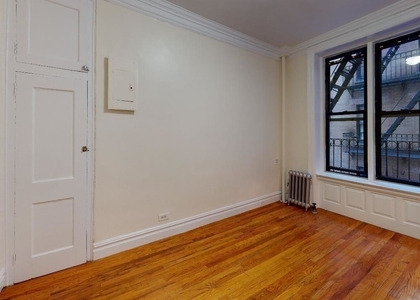 West 45 Street - Photo 1