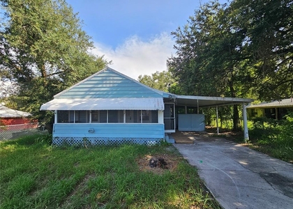 2441 E Magnolia Street - Photo 1
