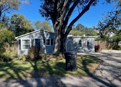 2765 61st Avenue N - Photo 1
