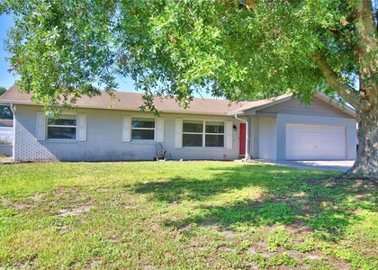 153 Browning Circle - Photo 1