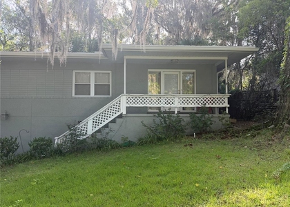 701 Sw 28th Street - Photo 1
