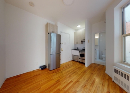 28 King Street - Photo 1